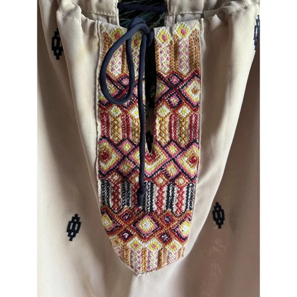 Esley Embroidered Tan Aztec Style Womens Sleeveless Top, Size Large - Picture 5 of 11